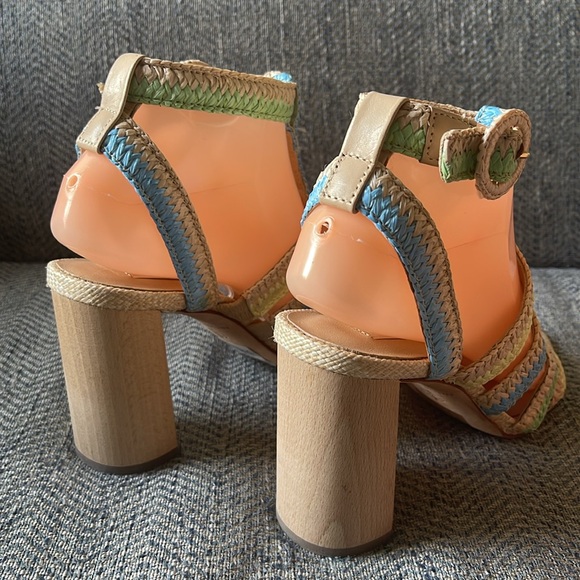 Antonio Melani Raffia Ankle Strap Block Heels Sandals Size: 7.5M - Picture 6 of 16